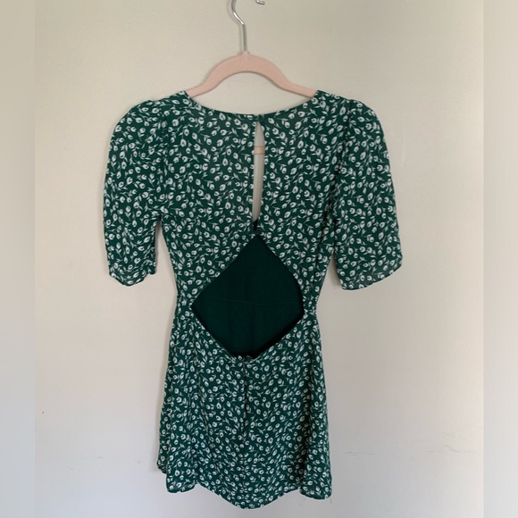 Reformation | Brielle Mini Dress Green Floral | 4 - Picture 7 of 9